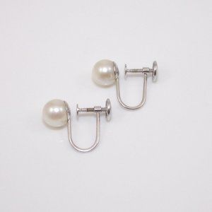 14K White Gold Pearl Screw Back Earrings